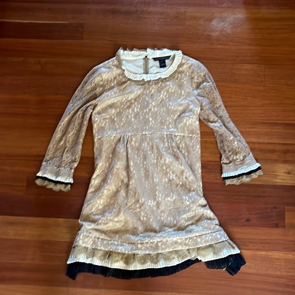 Vintage lace Marc Jacobs dress size 8. Great condition lightly worn.